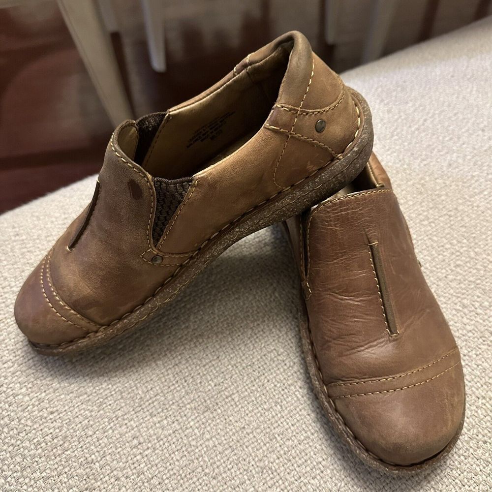 Born Women's Nampa Comfort Slip On Women's Shoes Size 6